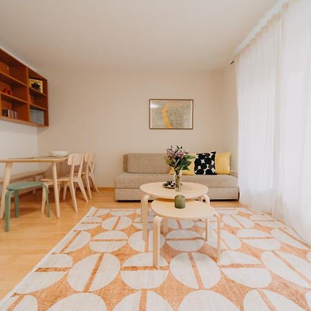 Orangehomes One Bedroom Art Apartment Budapest Exterior foto
